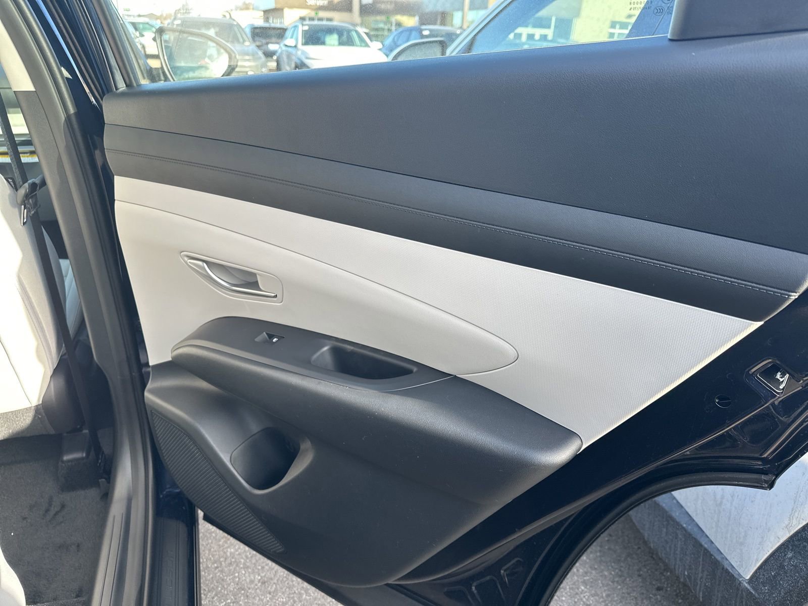 New 2026 Hyundai Tucson Blue SE image 29