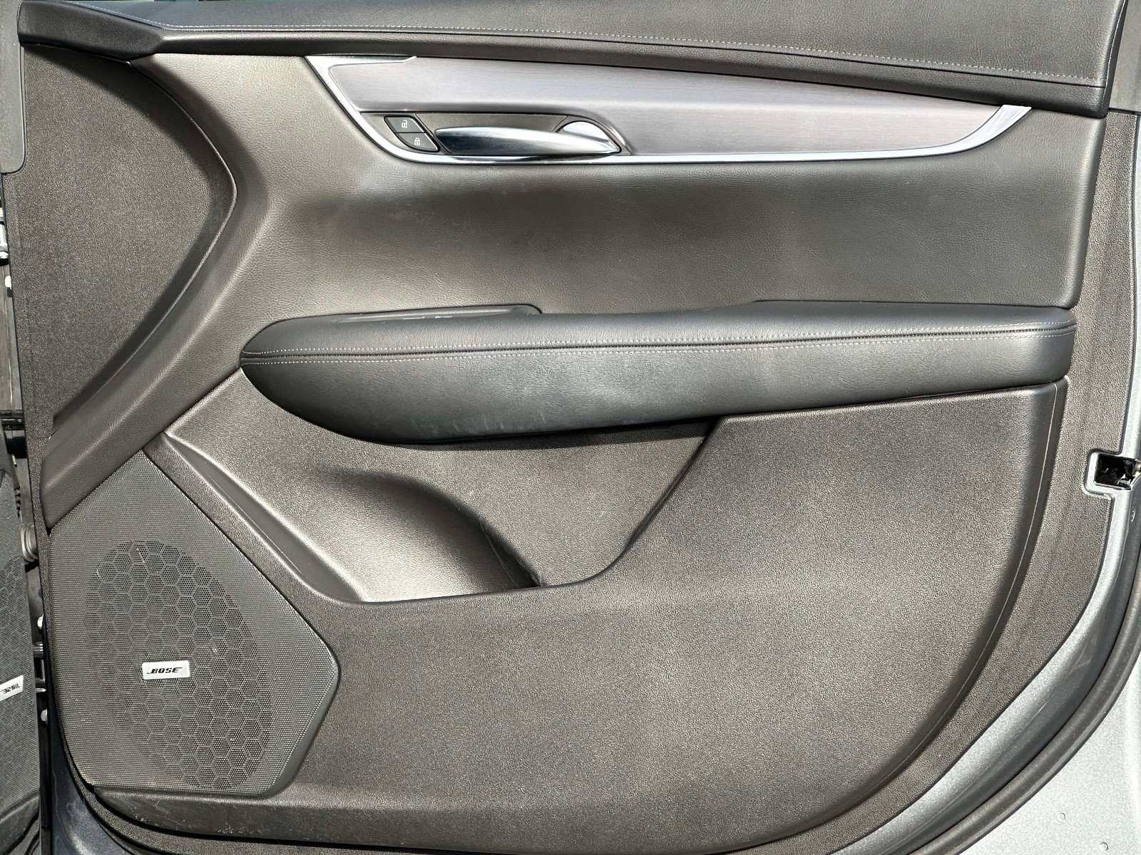 Used 2020 Cadillac XT5 Luxury image 25