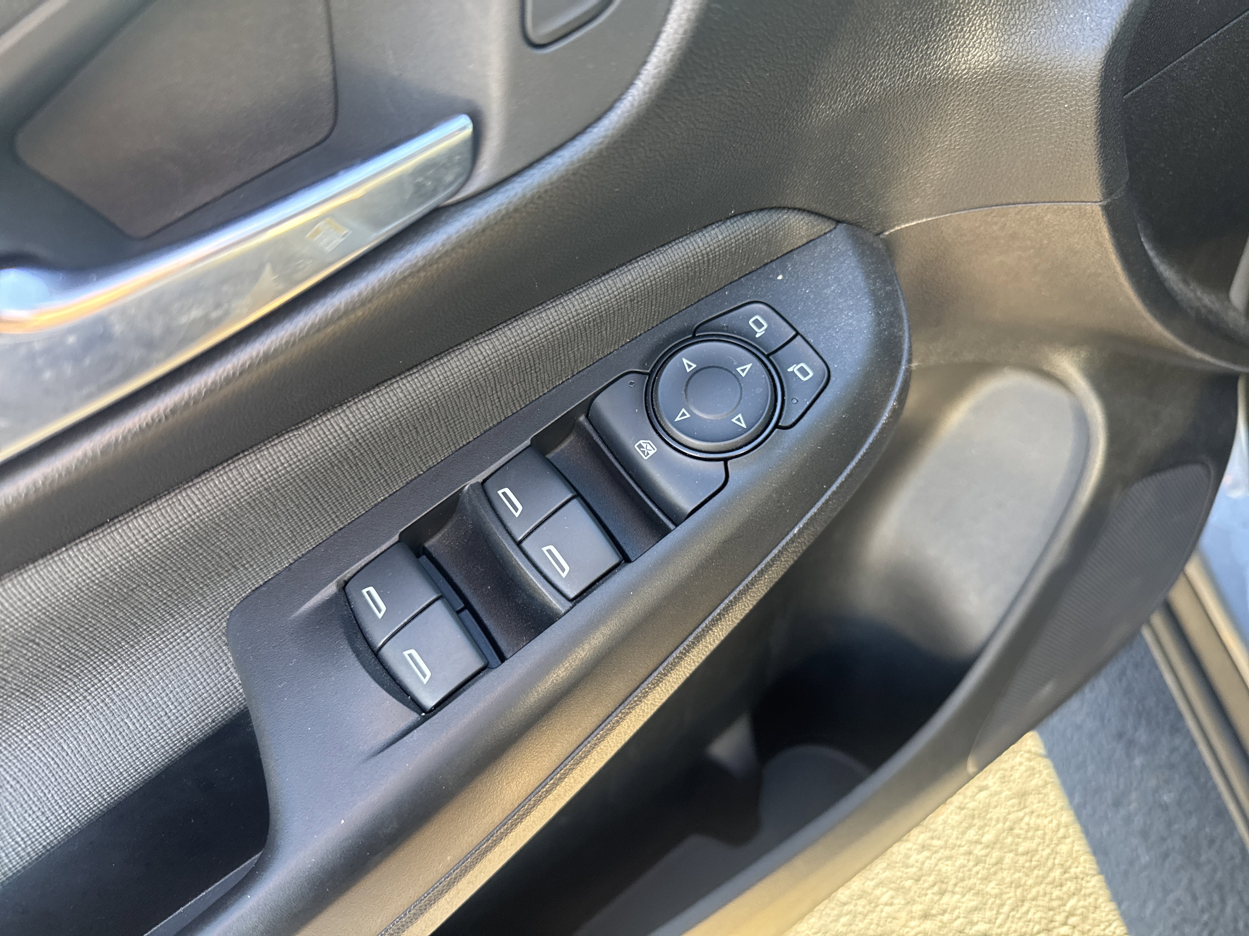 Used 2024 Buick Envista Preferred w/ Convenience I Package image 16