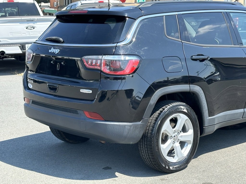 Used 2018 Jeep Compass Latitude image 35