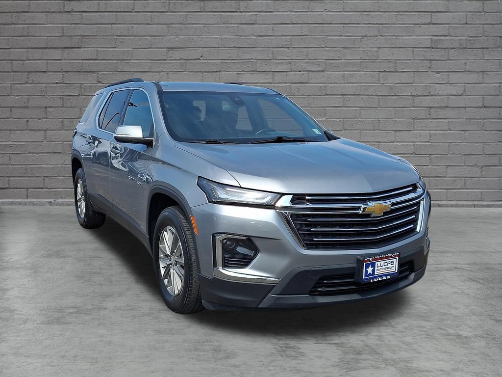 Used 2023 Chevrolet Traverse LT w/ LPO, Floor Liner Package AWD/4WD image 2