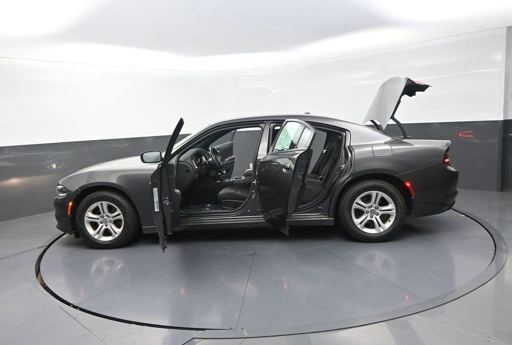 Used 2020 Dodge Charger SXT image 34