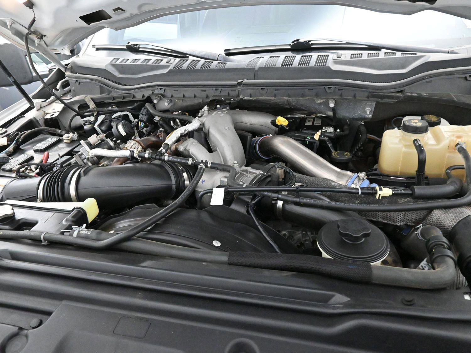 Used 2020 Ford F350 Lariat w/ Lariat Value Package image 38