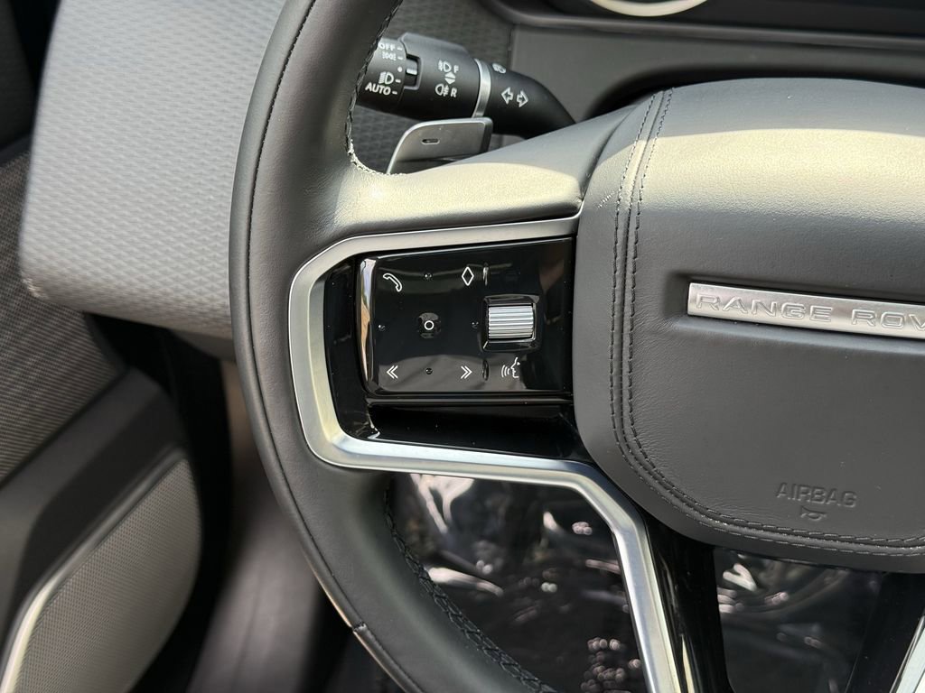 Used 2023 Land Rover Range Rover Velar R-Dynamic S image 20
