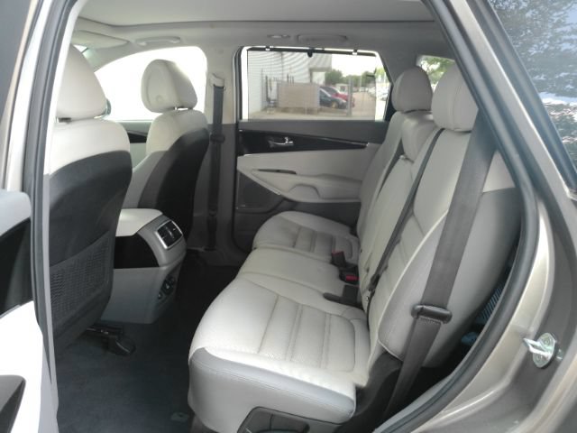 Used 2016 Kia Sorento SX AWD/4WD image 21