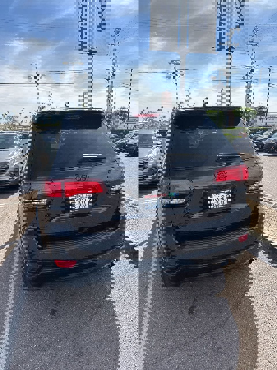 Used 2020 Jeep Grand Cherokee Altitude image 10