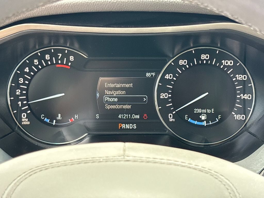 Used 2017 Lincoln MKZ Reserve FWD image 22