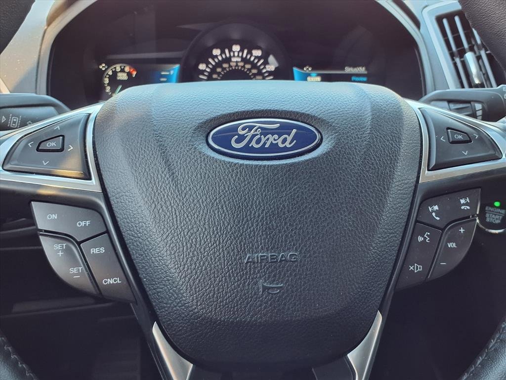 Used 2023 Ford Edge SEL w/ Convenience Package image 16