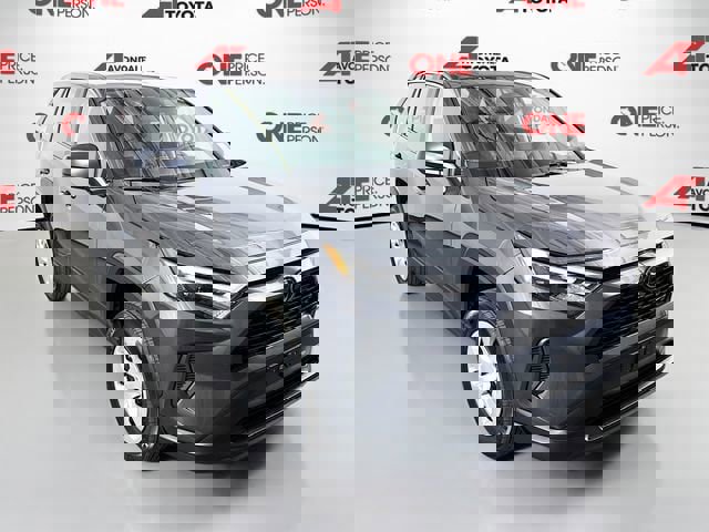 Certified 2025 Toyota RAV4 LE image 1