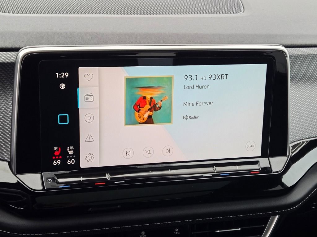 Used 2024 Volkswagen Atlas Cross Sport SEL Premium R-Line image 21