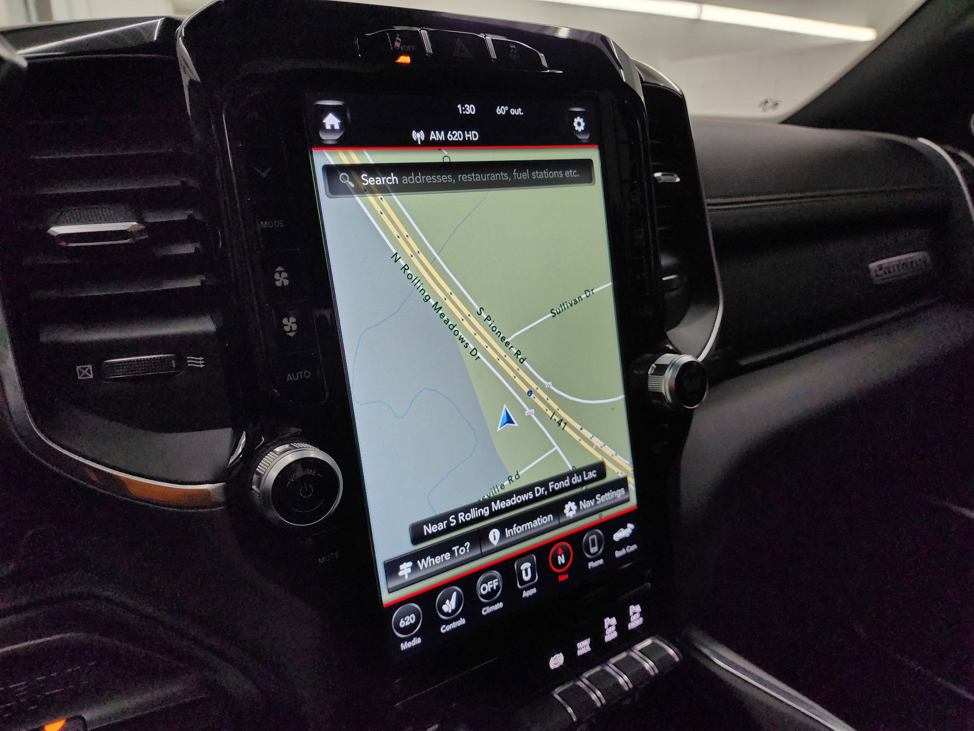 Used 2020 RAM 2500 Laramie image 12