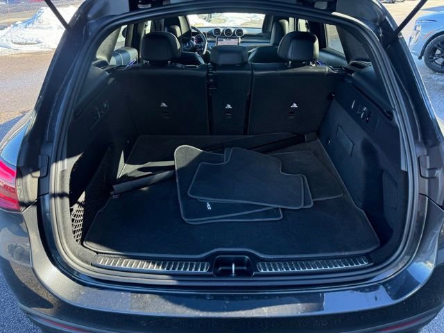 Used 2024 Mercedes-Benz GLC 300 4MATIC image 10