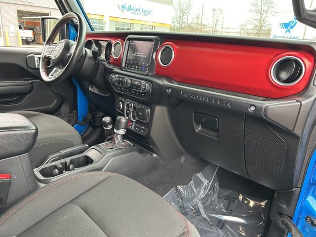 Used 2021 Jeep Wrangler Unlimited Rubicon w/ Xtreme Recon 35" Tire Package image 12