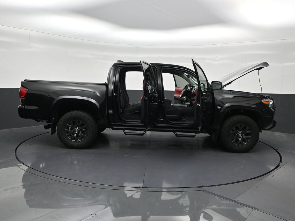 Used 2023 Toyota Tacoma SR5 w/ Technology Package RWD image 32