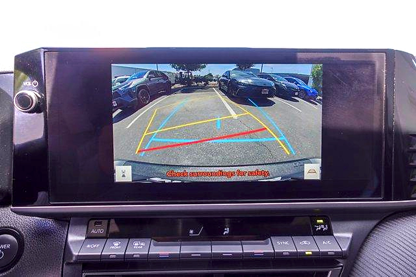Used 2025 Toyota Camry SE w/ Multimedia Upgrade Package FWD image 22