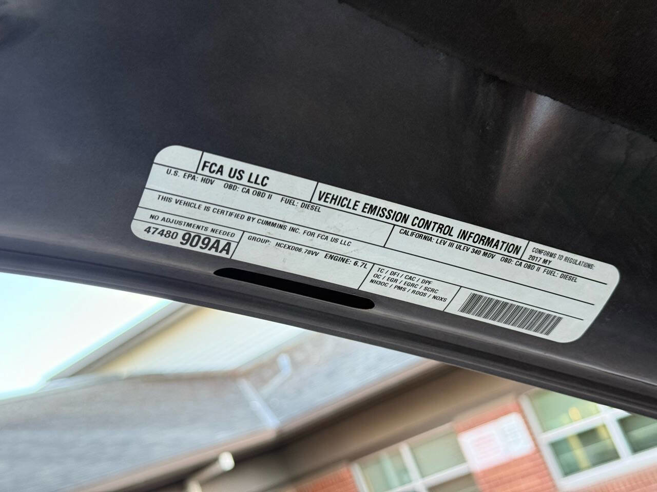 Used 2017 RAM 2500 Tradesman w/ Chrome Appearance Group image 32