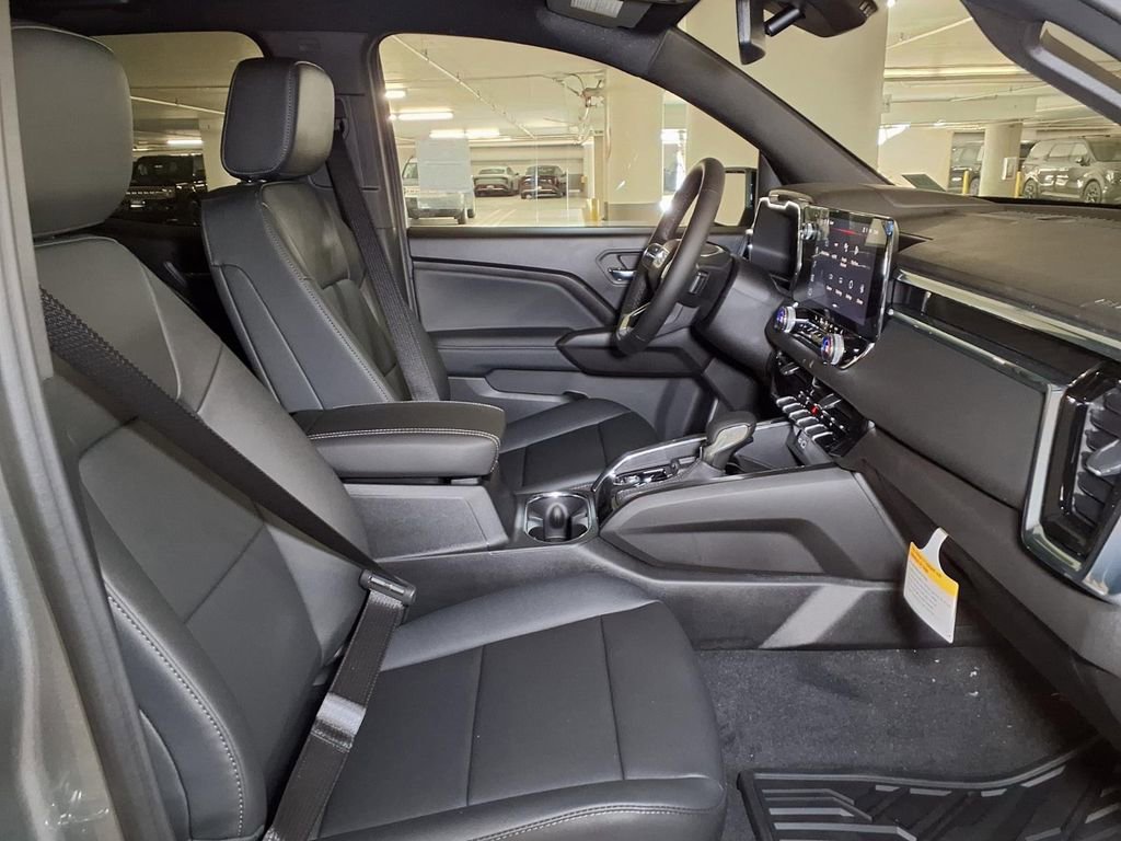 New 2026 GMC Canyon Elevation w/ Convenience Package RWD image 6
