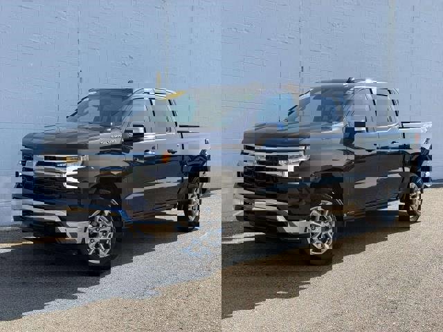 Used 2022 Chevrolet Silverado 1500 LT image 1