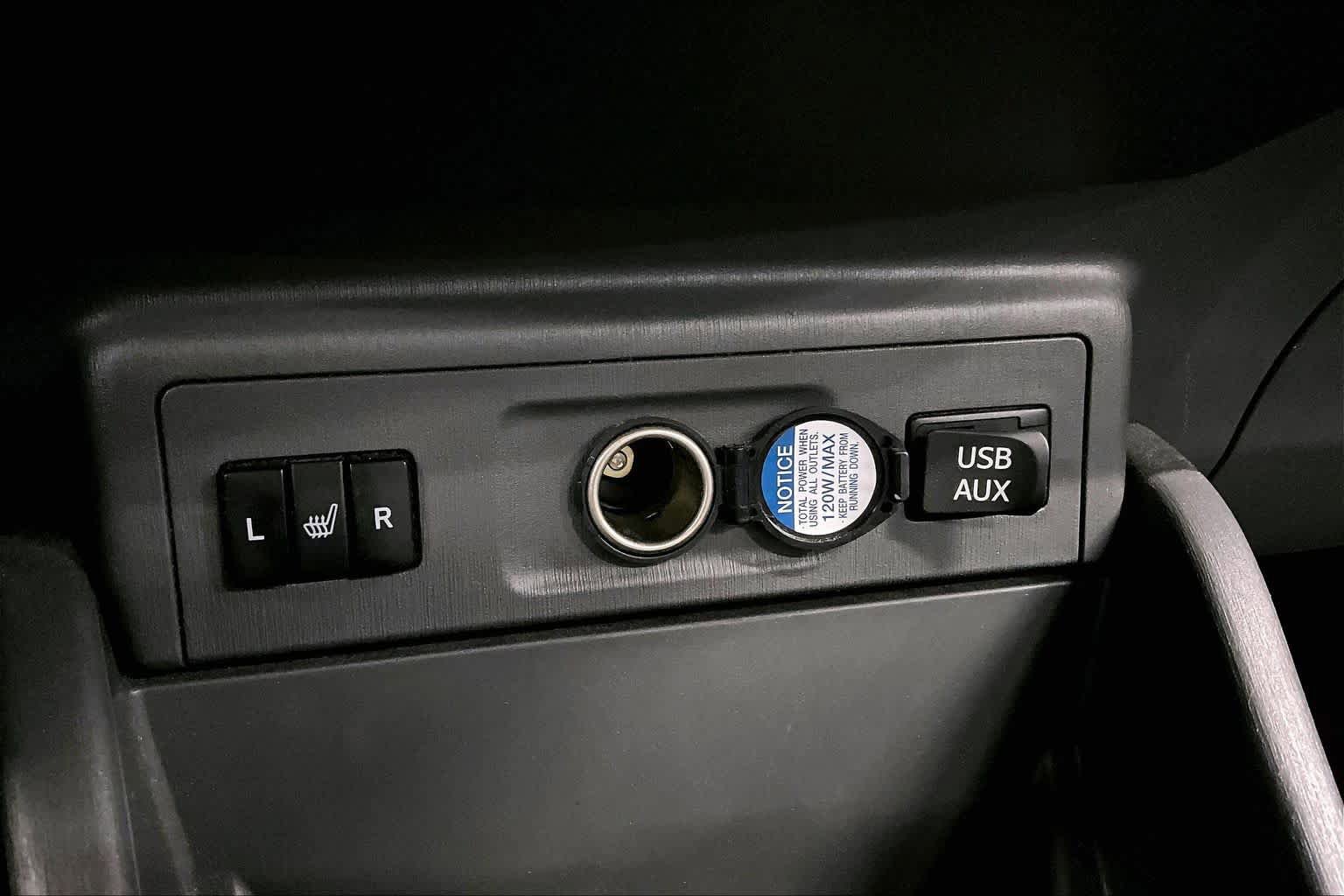 Used 2012 Toyota Prius V Five FWD image 31