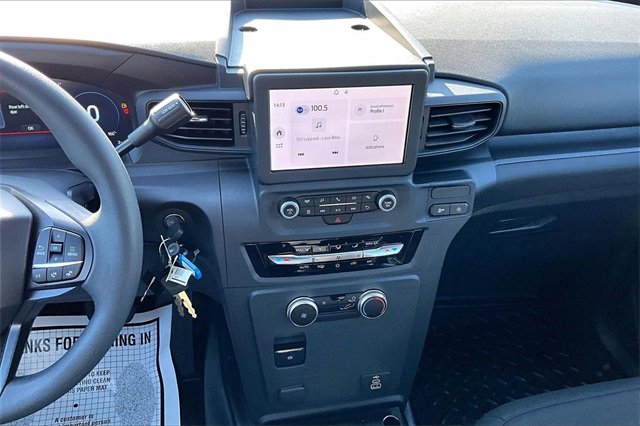 New 2025 Ford Explorer 4WD Police Interceptor image 6