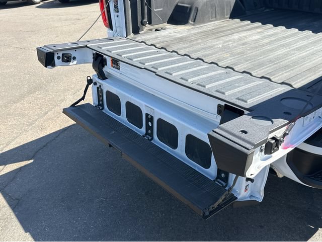 Certified 2025 GMC Sierra 1500 AT4 AWD/4WD image 32