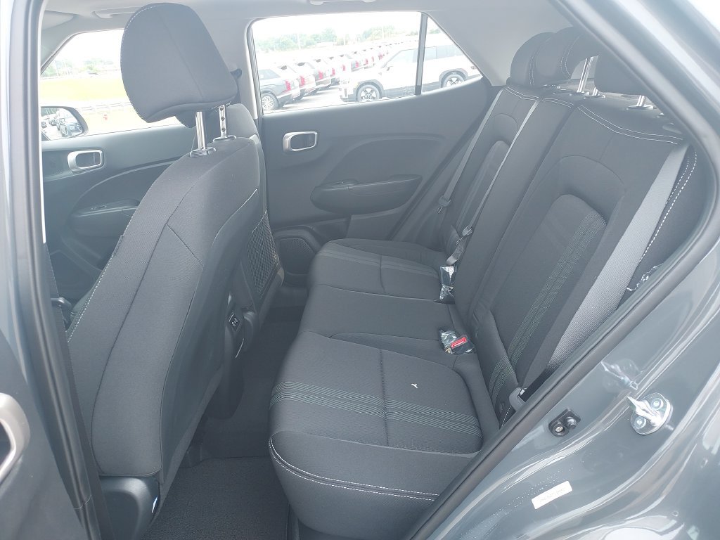 New 2026 Hyundai Venue SEL FWD image 14