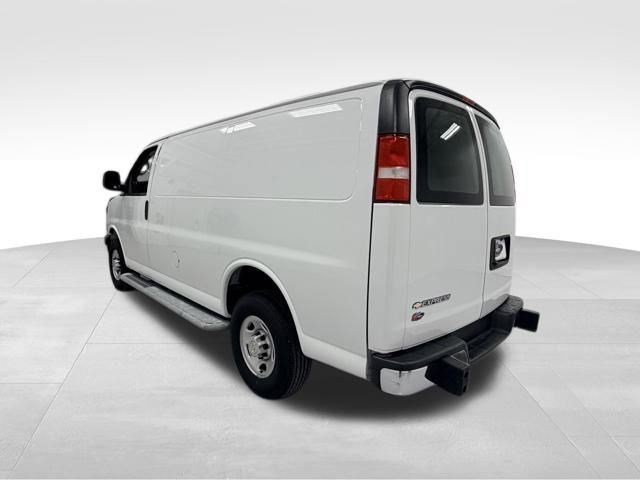 Certified 2024 Chevrolet Express 2500 w/ Driver Convenience Package image 3