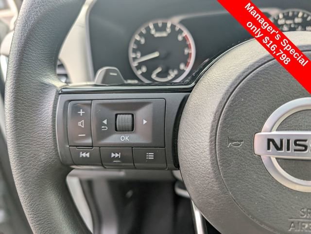 Used 2021 Nissan Rogue SV image 17