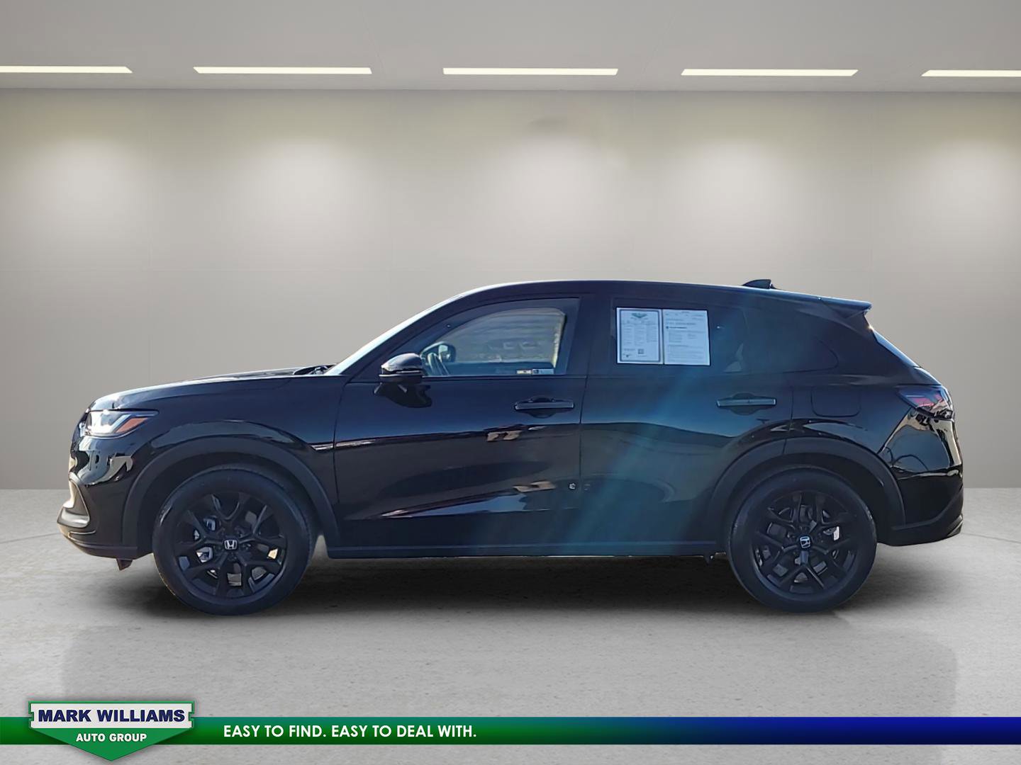 Used 2023 Honda HR-V Sport image 12