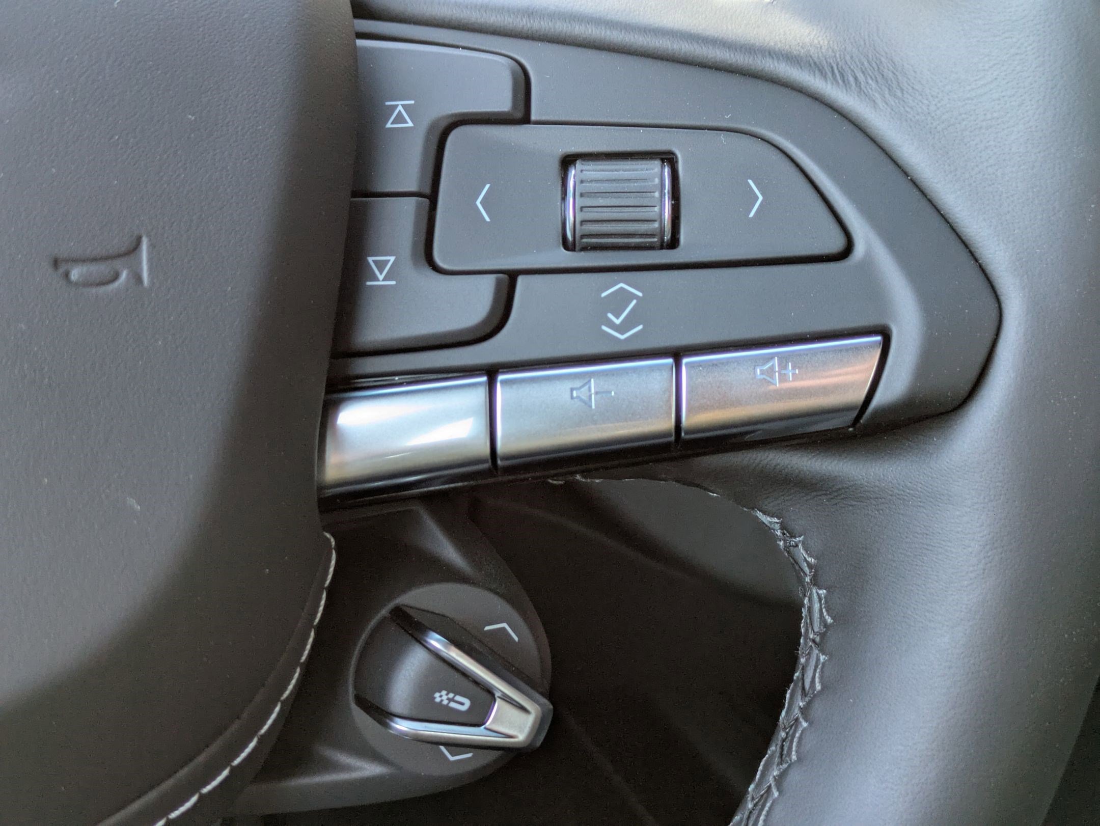 Used 2025 Cadillac CT4 V Blackwing w/ Carbon Fiber 1 Package image 14