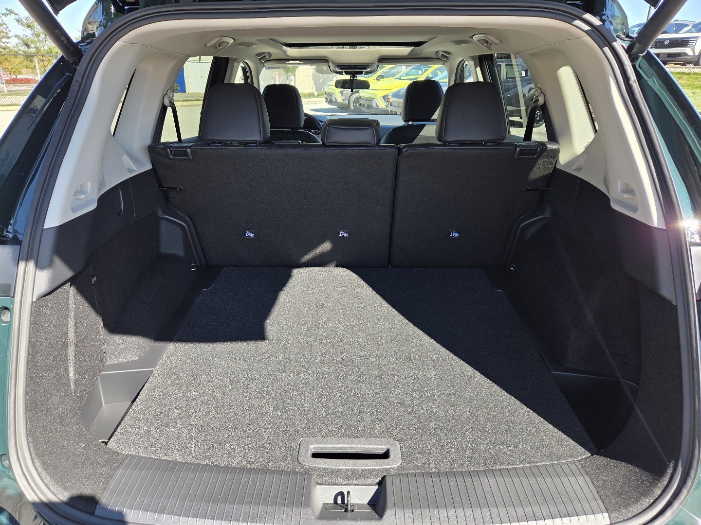 New 2027 Nissan Rogue Dark Armor AWD/4WD image 22