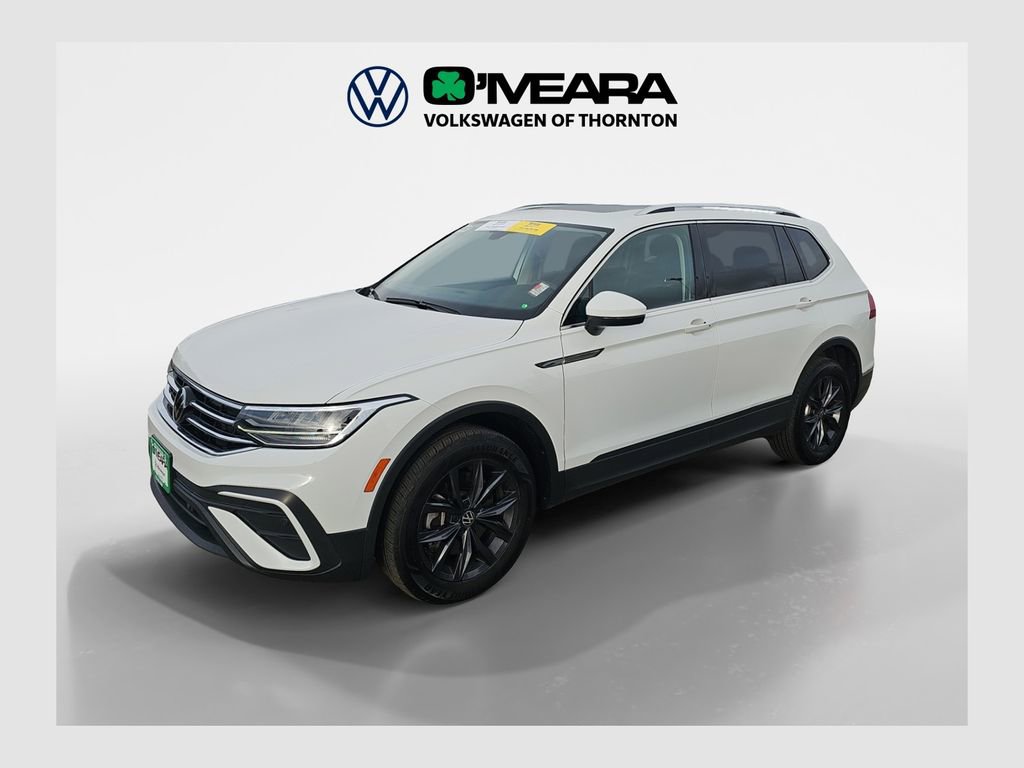 Used 2022 Volkswagen Tiguan SE w/ Panoramic Sunroof Package