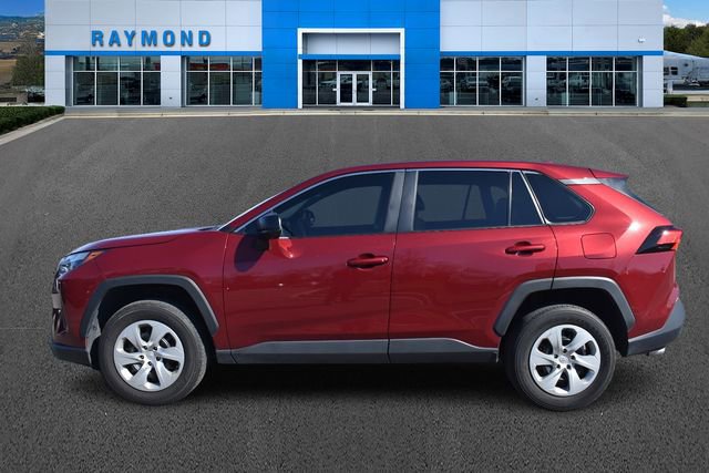 Used 2023 Toyota RAV4 LE image 6