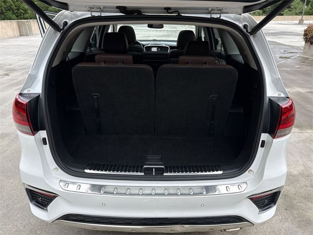 Used 2019 Kia Sorento SX w/ SX Touring Package image 12