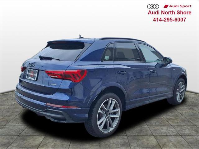 Used 2025 Audi Q3 2.0T Premium w/ Convenience Package AWD/4WD image 2