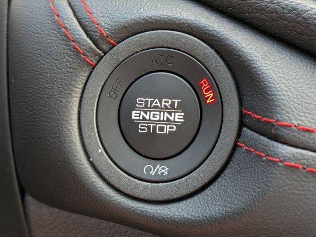 Certified 2025 Dodge Durango GT RWD image 29