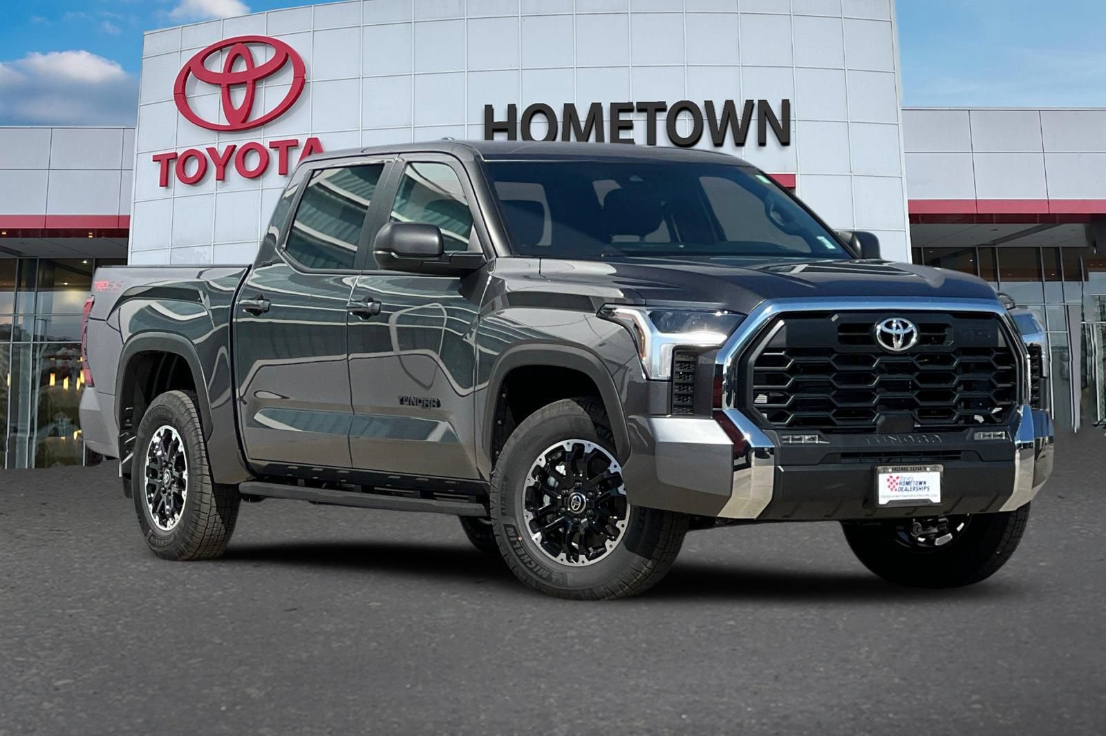 Certified 2026 Toyota Tundra SR5 w/ TRD Off-Road Package AWD/4WD image 2