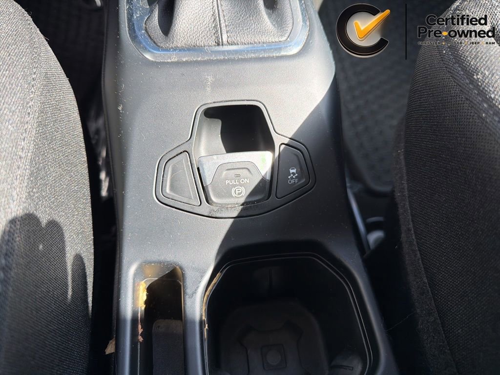 Used 2021 Jeep Renegade Latitude w/ Convenience Group AWD/4WD image 62