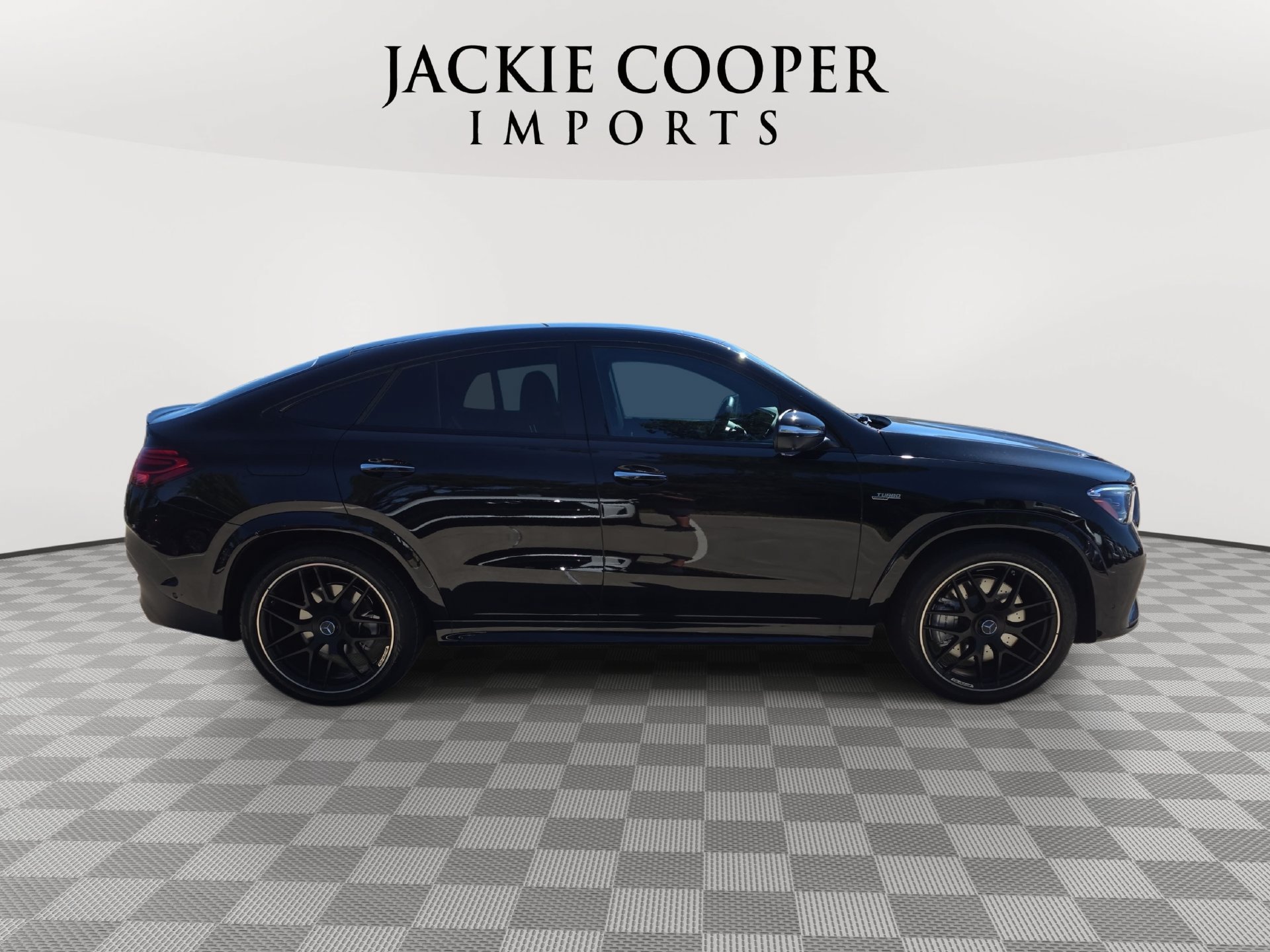 Certified 2025 Mercedes-Benz GLE 53 AMG 4MATIC Coupe image 4