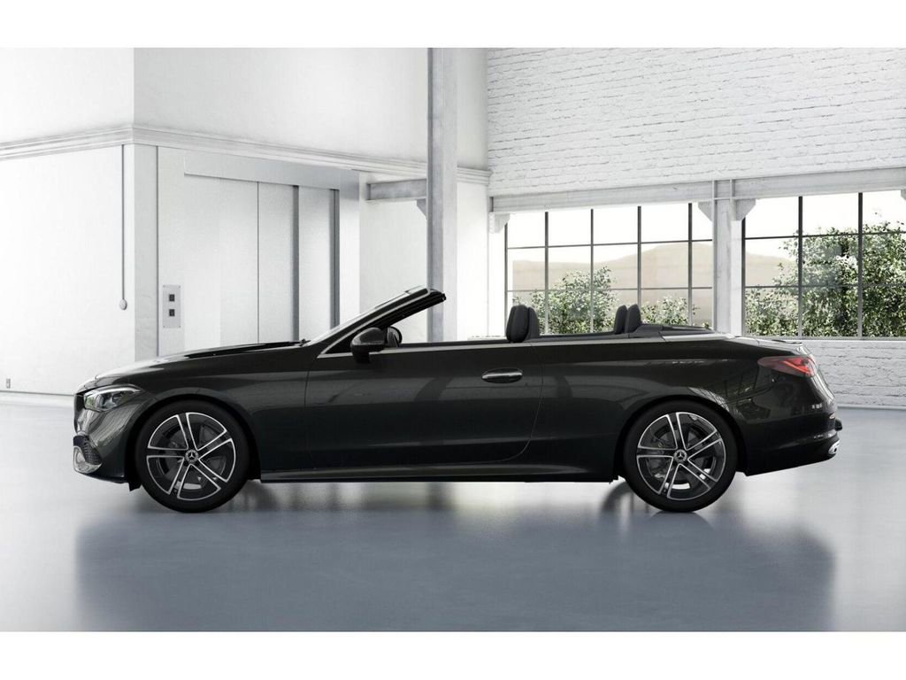 Used 2024 Mercedes-Benz CLE 300 4MATIC Cabriolet image 34