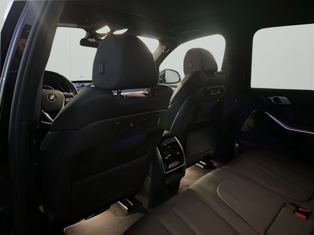 Used 2020 BMW X5 xDrive40i w/ Convenience Package image 18
