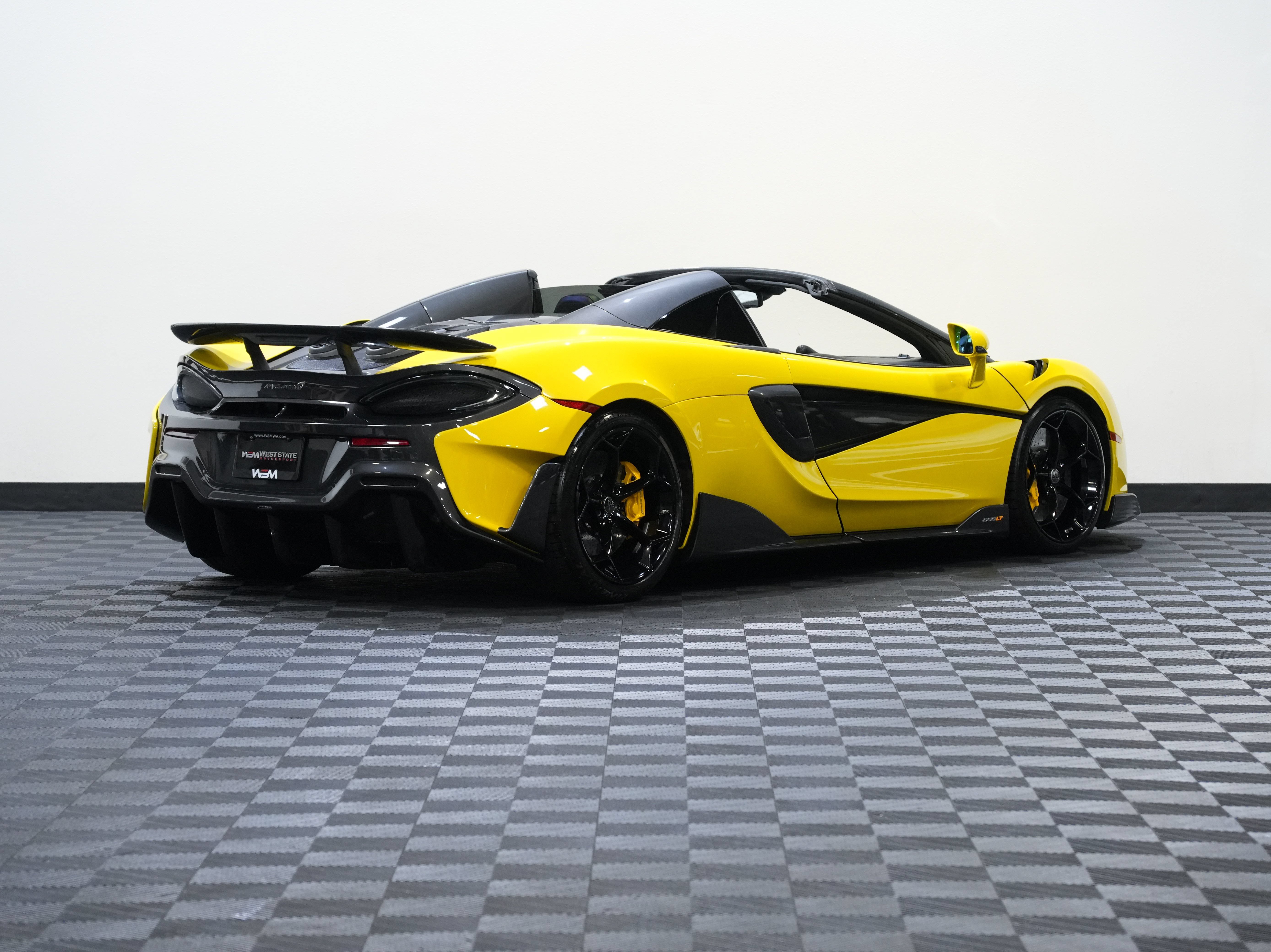 Used 2020 McLaren 600LT Spider RWD image 6