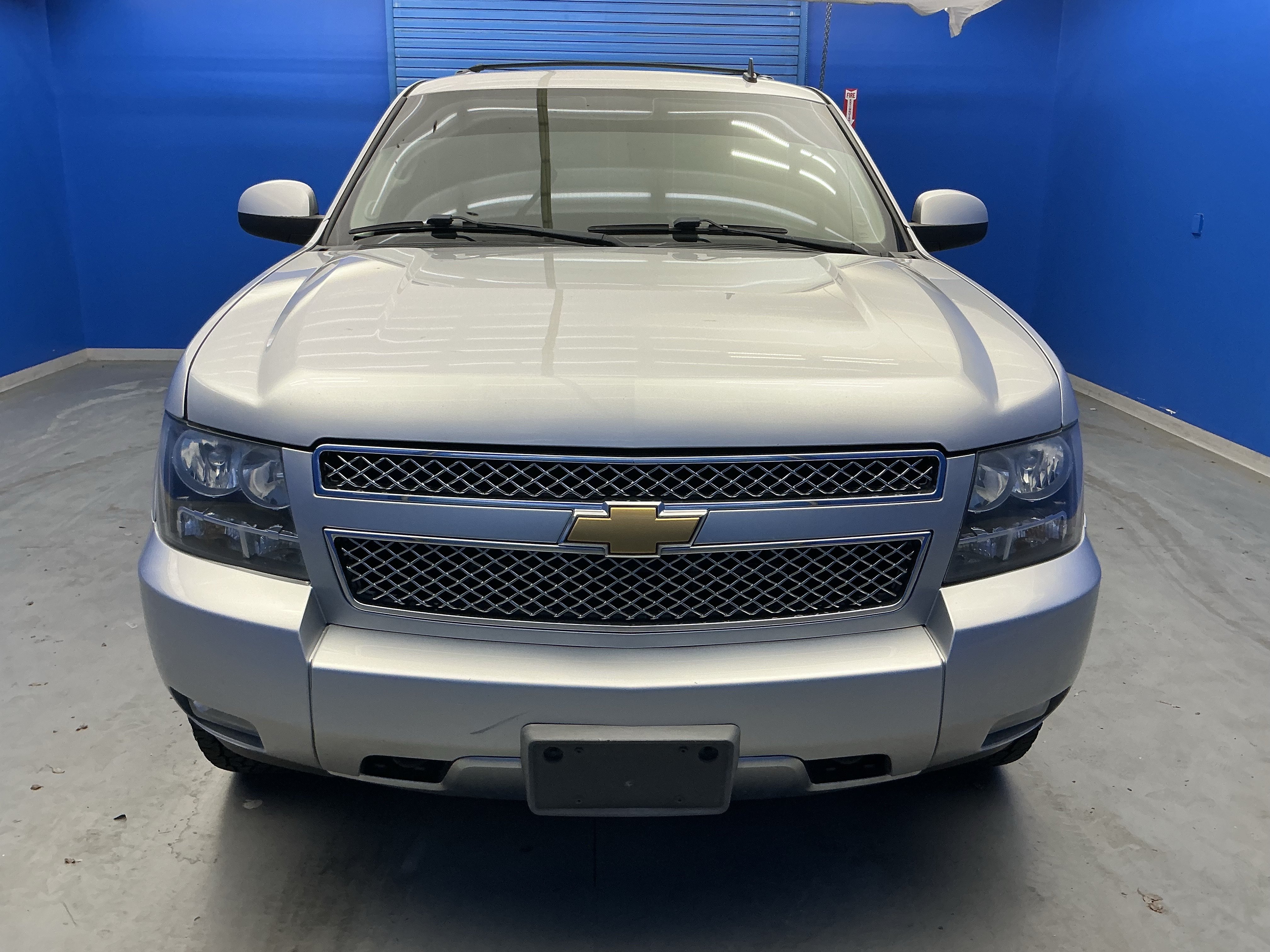 Used 2012 Chevrolet Tahoe LT AWD/4WD image 3