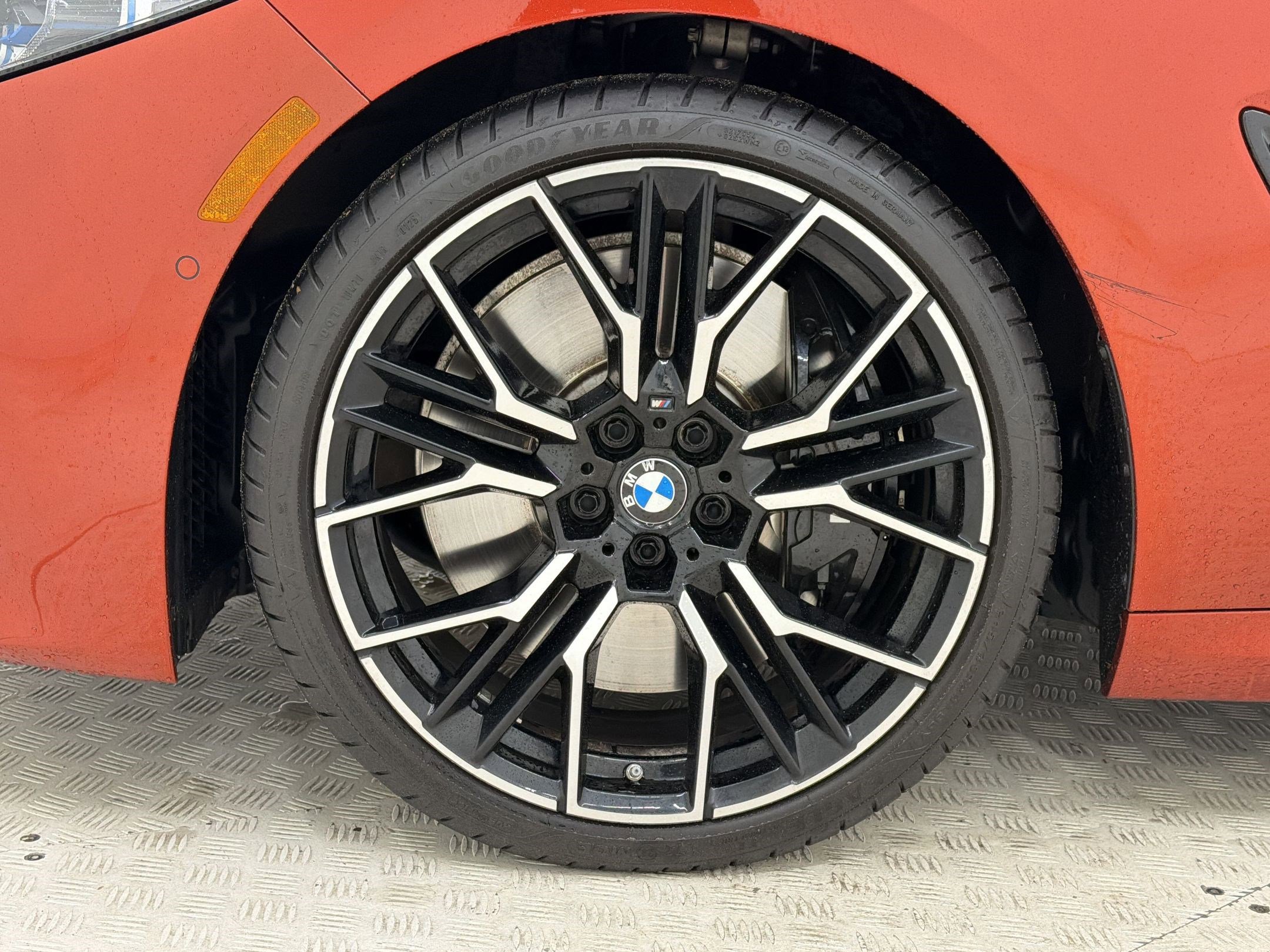 Used 2024 BMW M850i xDrive Convertible w/ M Sport Professional Package image 12