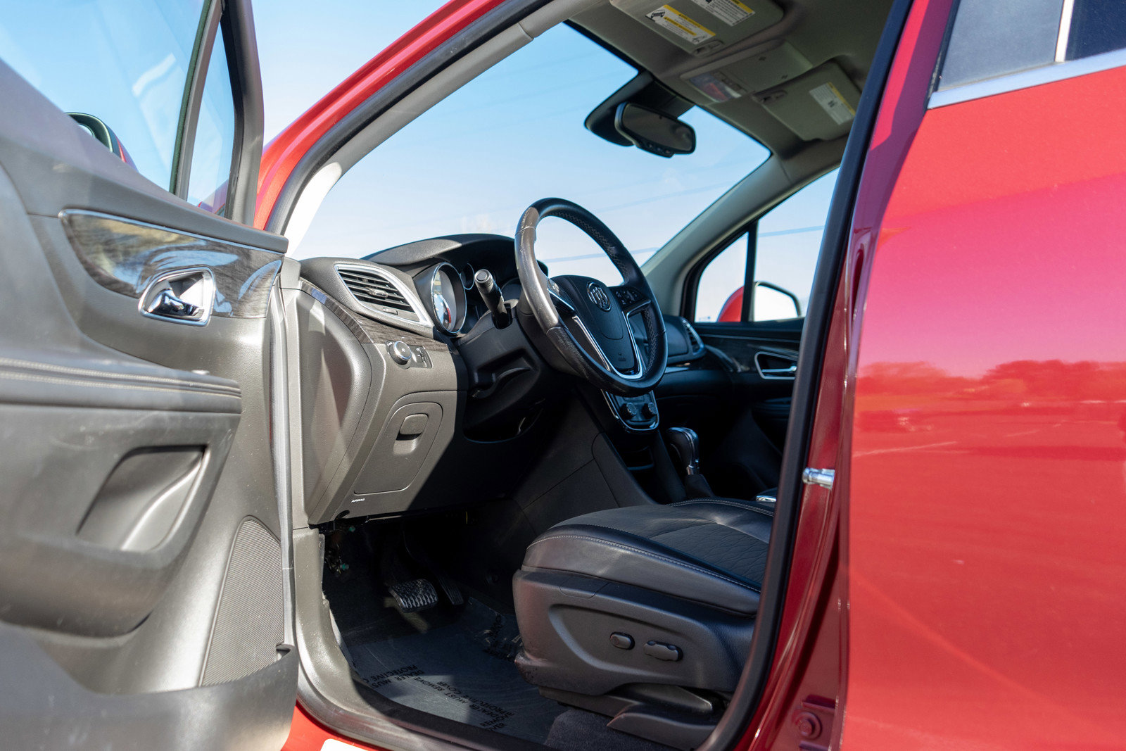 Used 2016 Buick Encore Sport Touring AWD/4WD image 13