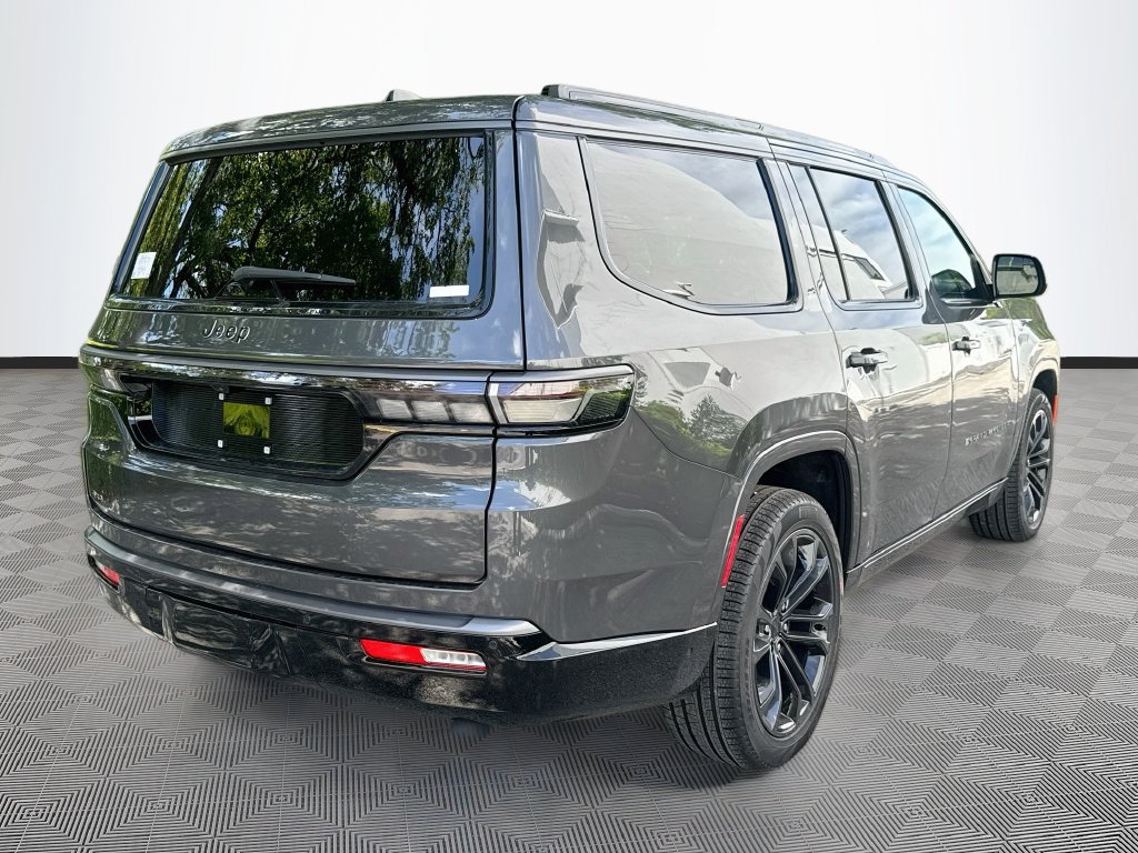 New 2026 Jeep Grand Wagoneer Summit AWD/4WD image 5