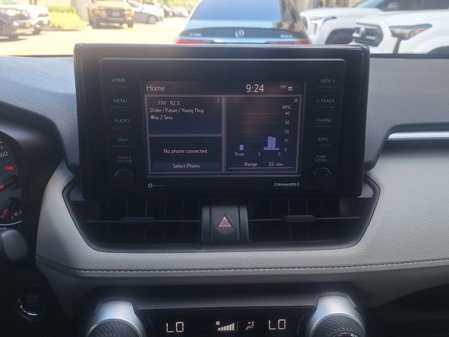 Used 2021 Toyota RAV4 XLE image 12