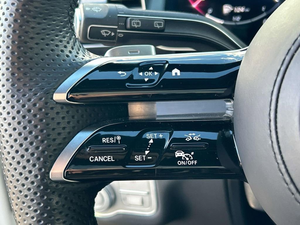 Used 2024 Mercedes-Benz GLS 450 GLS 450 image 33