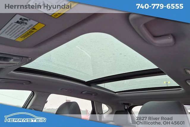 Used 2021 Hyundai Tucson Ultimate w/ Cargo Package image 23