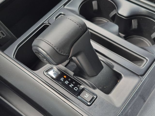Used 2025 Ford F150 Lariat AWD/4WD image 14